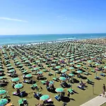 Coastal Escape - Modern Flat With Wi-fi Apartamento *