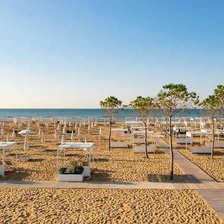 Coastal Escape - Modern Flat With Wi-fi Appartement Bibione