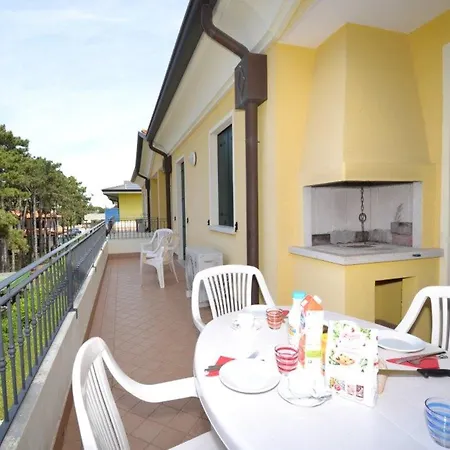 Coastal Escape - Modern Flat With Wi-fi *