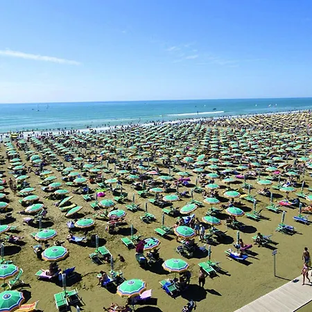 Coastal Escape - Modern Flat With Wi-fi Bibione